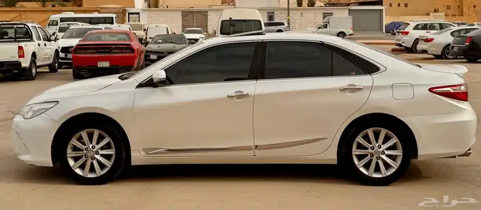 تويوتا كامري 2017 فل كامل GLX 7