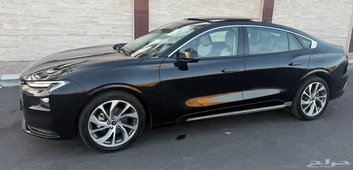 فورد_توروس_2023_تيتانيوم 27