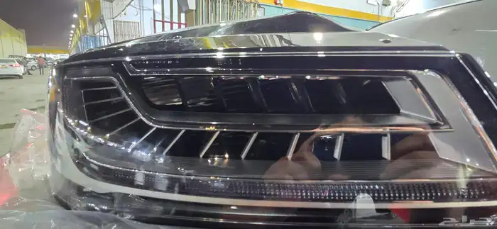 شماعة اودي اي 8 9