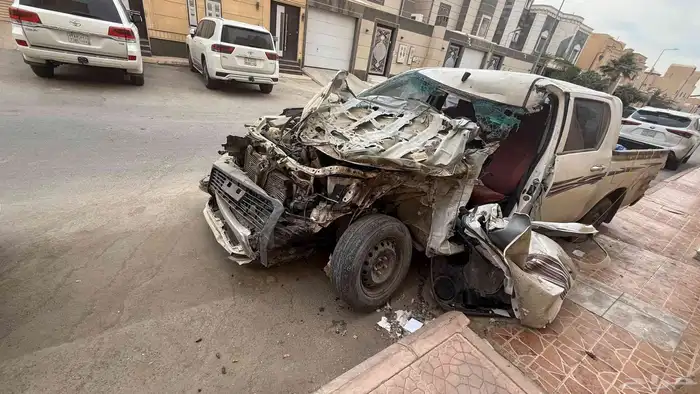 هايلوكس مصدوم 5