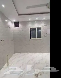 للبيع عماره دورين وملحق بمدينة بارق حي أبو رماده من 870 ألف 2