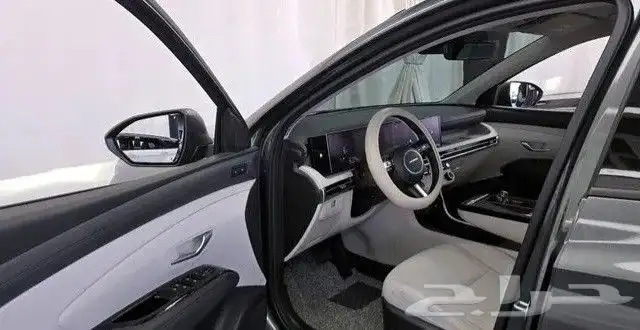 توسان بنزين موديل 2025 12