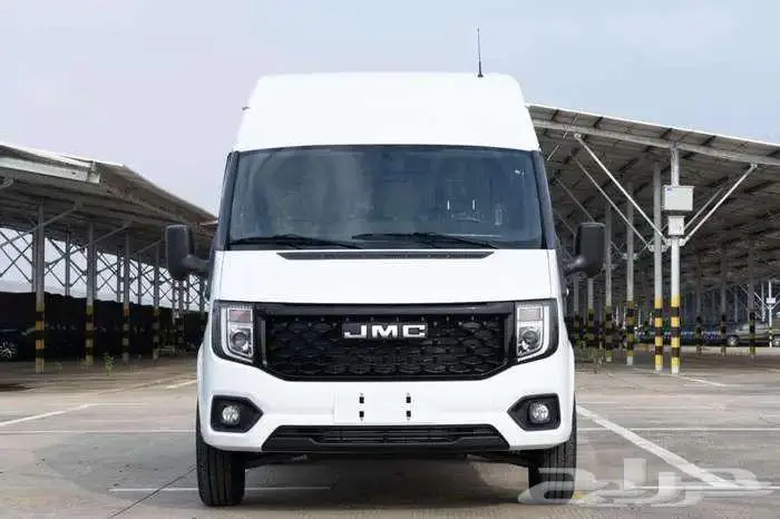 جي ام سي تورينج فان بضاعة ديزل قير عادي 2026 1