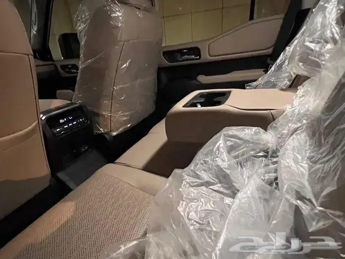 تويوتا برادو TXL3 بنزين عبداللطيف جميل 2025 25