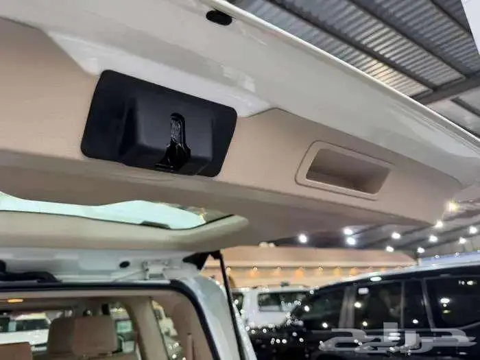 للبيع جيب لاندكروزر GXR-L2 سعودي 2023 ديزل ( عداد قليل ) 56