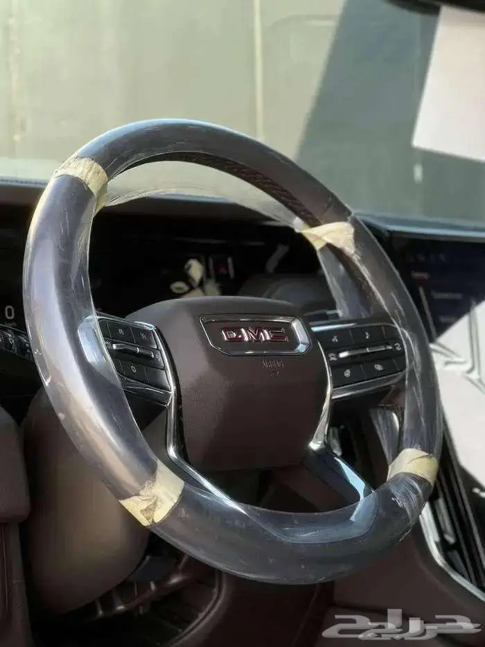 جي ام سي يوكن الفيشن 2025 9