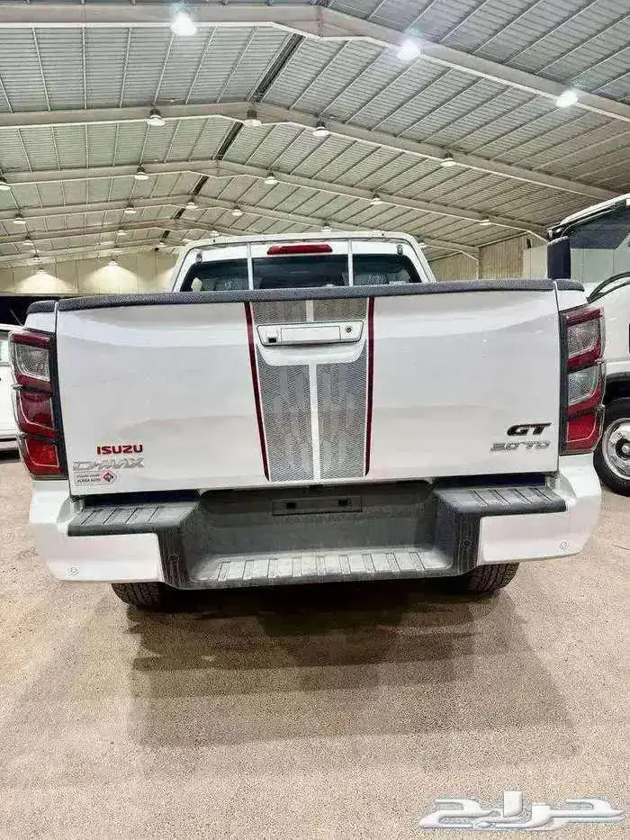 ايسوزو ديماكس 2025 GT 1