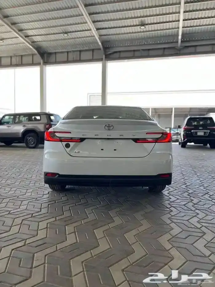 تويوتا كامري 2025 LE سعودي اصفار صادر لوحات جميع الألوان 4