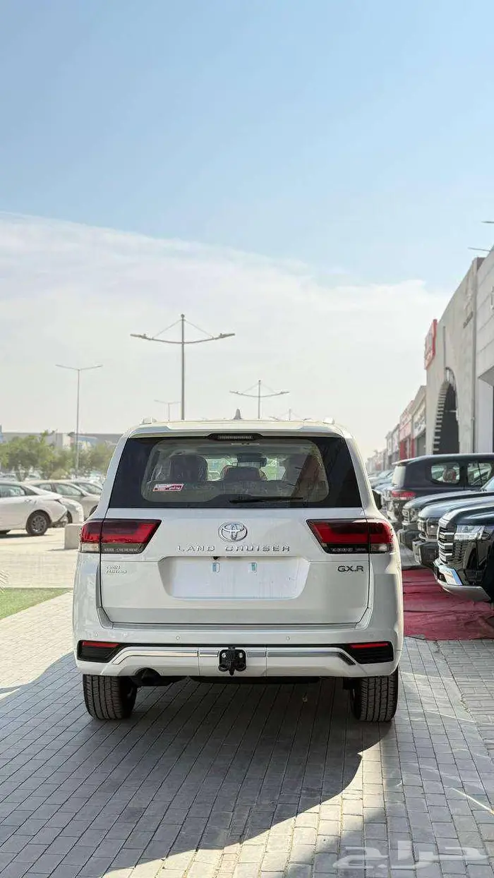 تويوتا لاندكروزر GXR L3 2026 لدى شركة عبدالمجيد الخضر 4