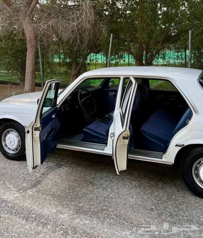 مرسيدس كلاسيك 1973 s280 مخزن سيارة كلاسيك ايجار او للبيع 7