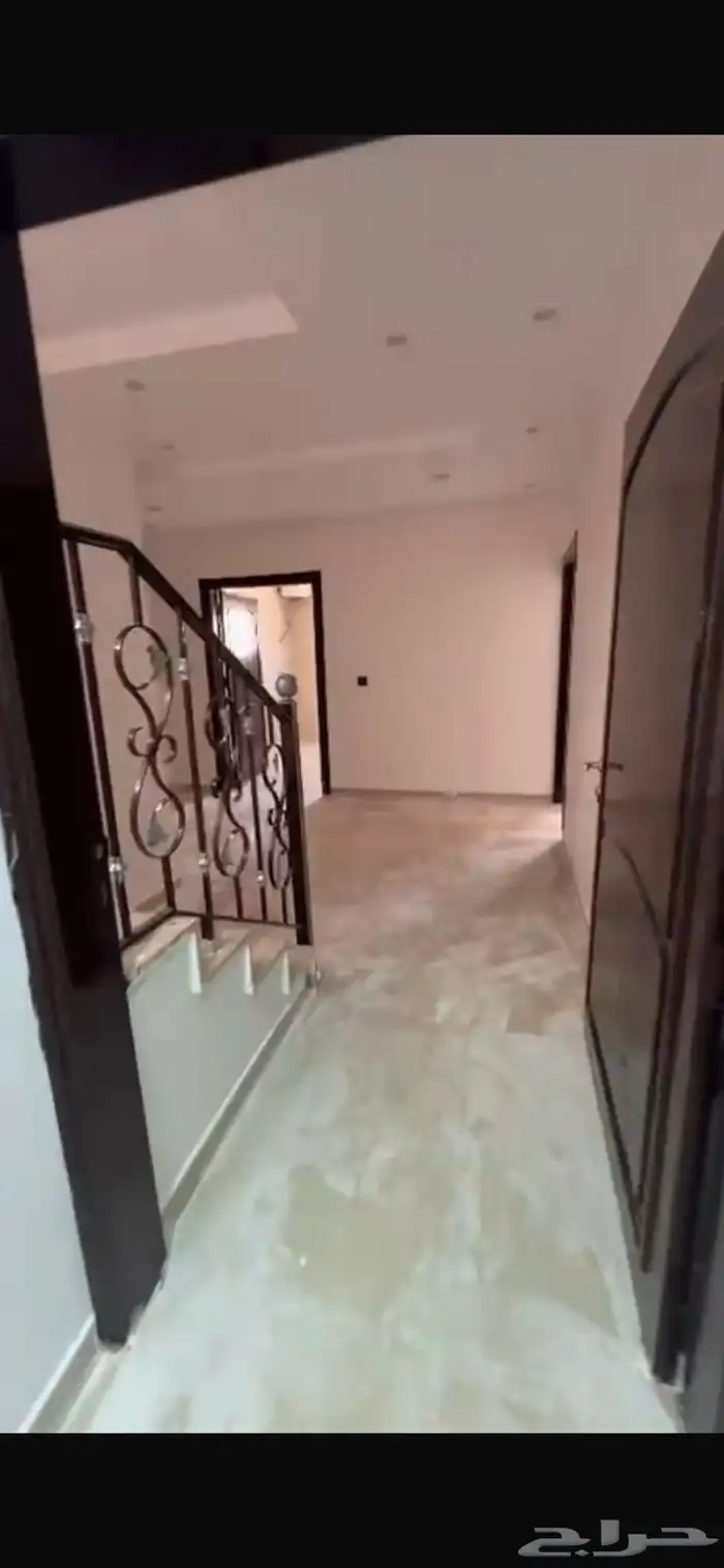 للإيجار شقة دبلكس الدور1 مع السطح 2900 شهري الحزم مدخل خاص 7
