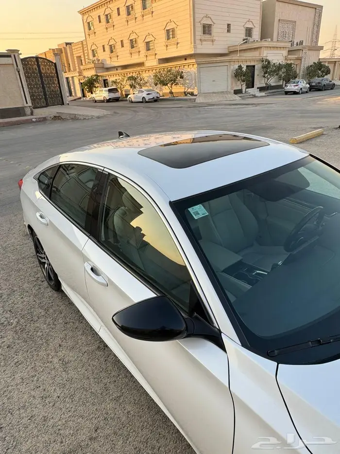 هوندا اكورد سبورت 2021 قمة في النظافة 10