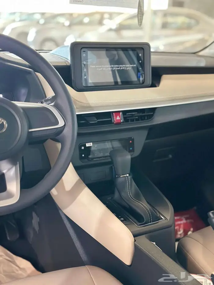 تويوتا يارس استاندر 2026 3