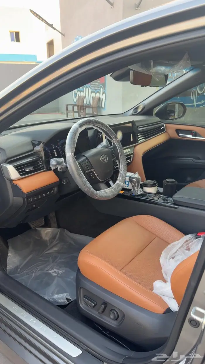 كامري لومير 2025 10