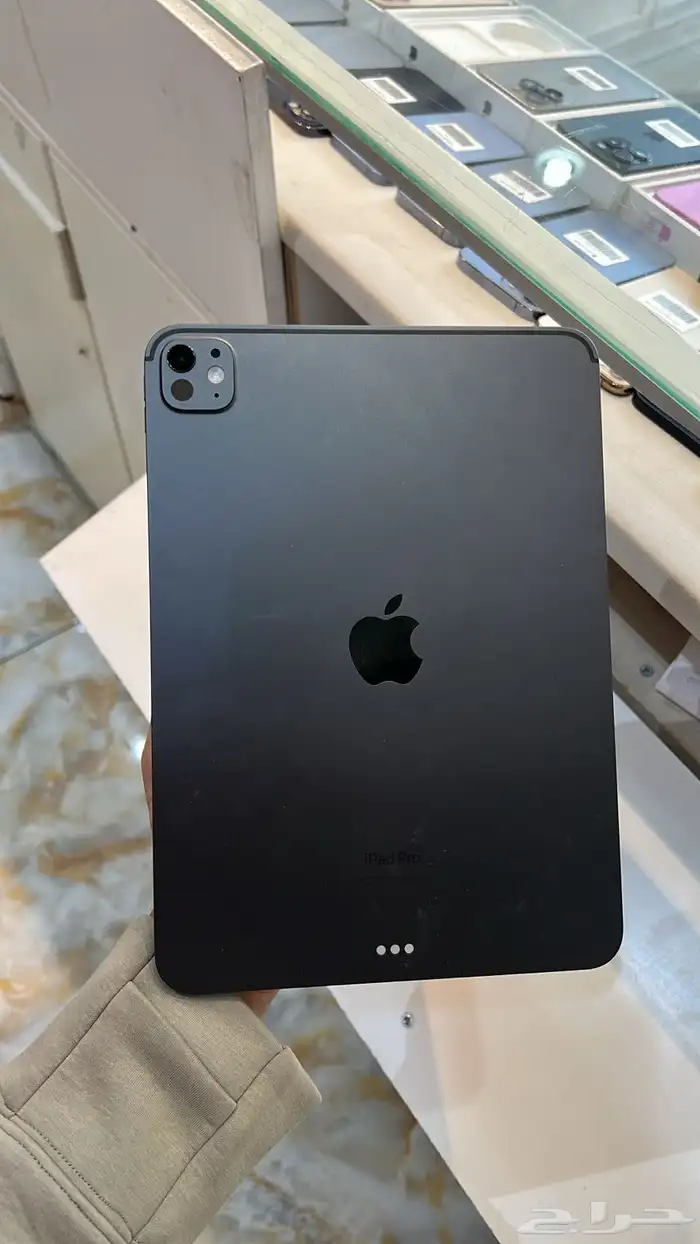 ايباد برو m4 مستعمل ممتاز 0