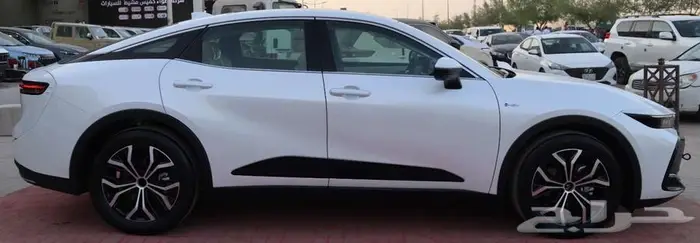 تويوتا كراون2.5 بريميوم وبرستيج هايبرد2026 سعودي مبيعات بنوك 3