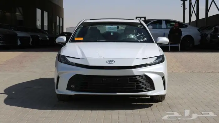 تويوتا كامري 2025 هايبرد كاش وأقساط 10