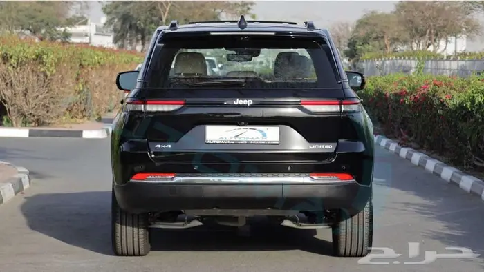 جيب جراند شيروكي لمتد بلس 2025 خليجي اصفار مع ضمان الوكيل 6