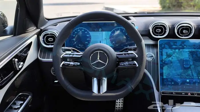 2026 مرسيدس C200 AMG بريميوم خليجي اصفار ضمان الوكيل 8