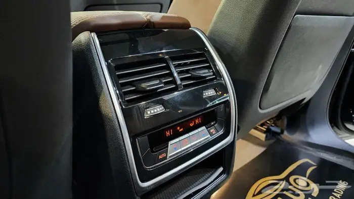 بي ام دبليو X5 2023 26