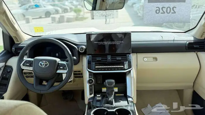 تويوتا لاندكروزر GXR L3 2026 لدى شركة عبدالمجيد الخضر 6