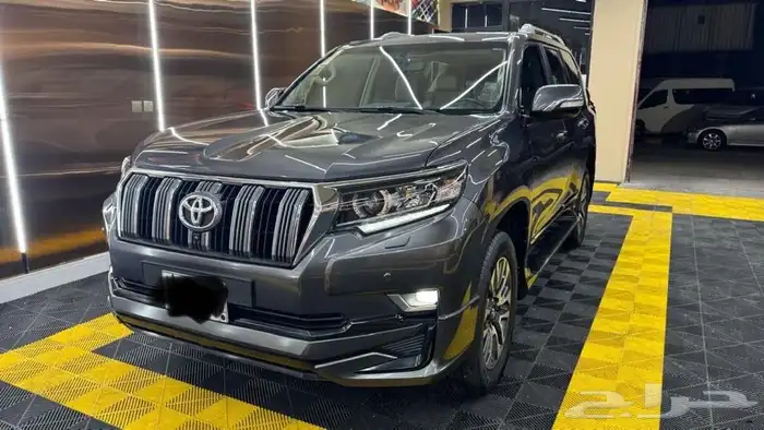 تويوتا برادو VX فل كامل 2023 3