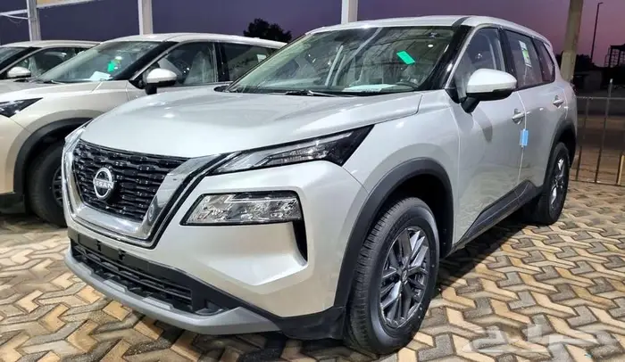 نيسان اكس تريل 5 مقاعد ستاندر بدون دبل 2025 كاش - تقسيط 2