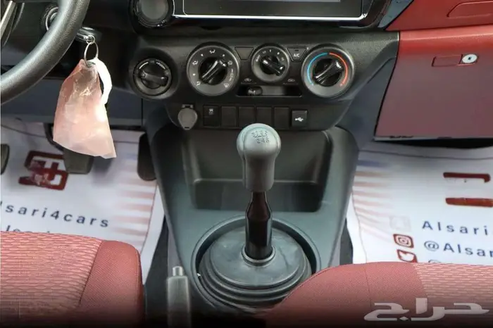 تويوتا هايلكس دبل ديزل سلق GL2موديل 2025 14