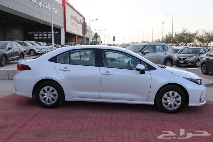 تويوتا كورولا xli 1.5اتوماتيك 2025 14