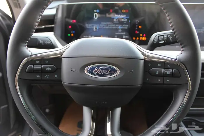 فورد تورس ترند 2026 4