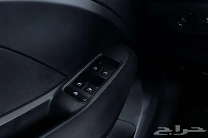 ام جي ZS استاندر 2023 8