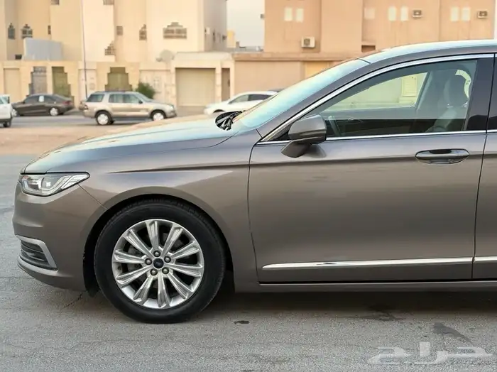 للبيع فورد تورس 2022 مشروط على الفحص 17