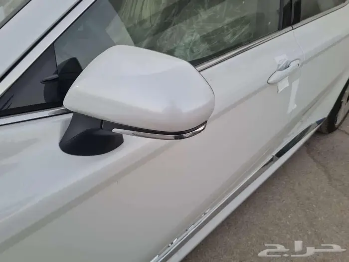 تويوتا كامري LE هايبرد 2025 - عروض الأقساط 10