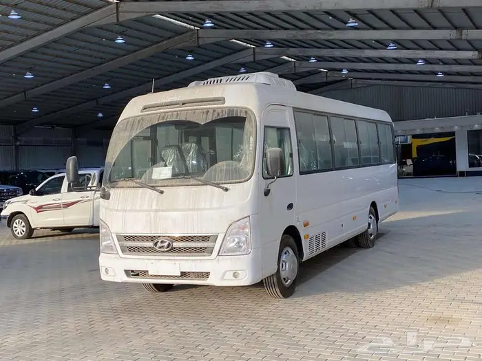 هيونداي كاونتي ديزل 26 راكب 2023 عرض 247.000 شامل الضريبه 2