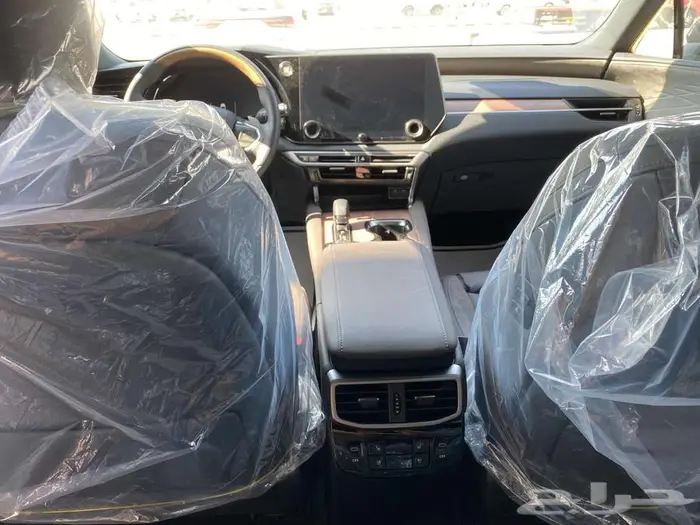 لكزس RX350 BB 2025 ابيض -اسود - تيتانيوم سعودي 20