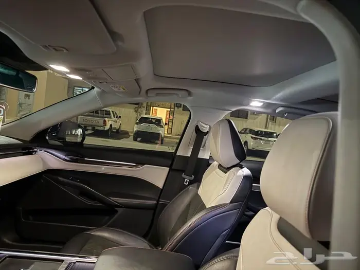 تتانيوم بانوراما جزيرة سعودي وكالة 10