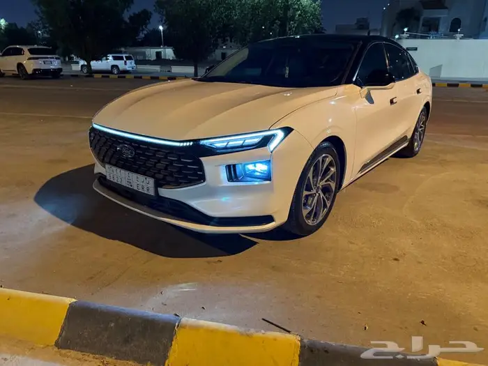 تتانيوم بانوراما جزيرة سعودي وكالة 5