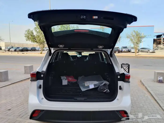 تويوتا هايلاندر GLE بلاك اديشن 2025 الاقل سعرأ 6