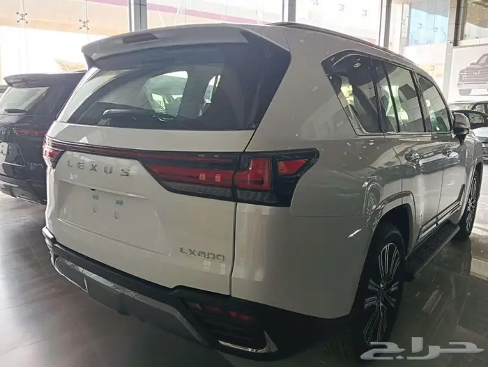 لكزس ال اكس 600 بي بي 2025 6