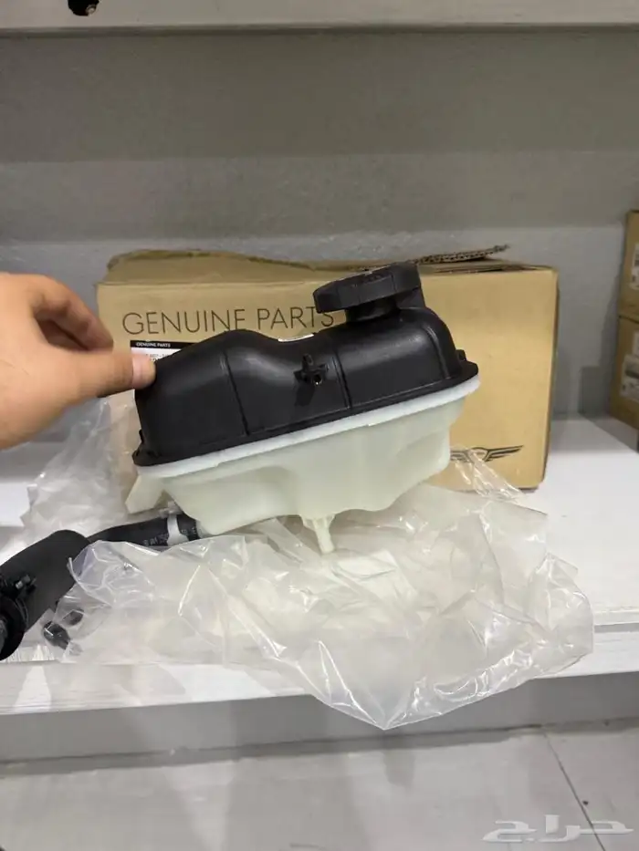 جينيسيس جي 70 G 80 متوفر لدينا جميع قطع Genasis لدينا شحن 16