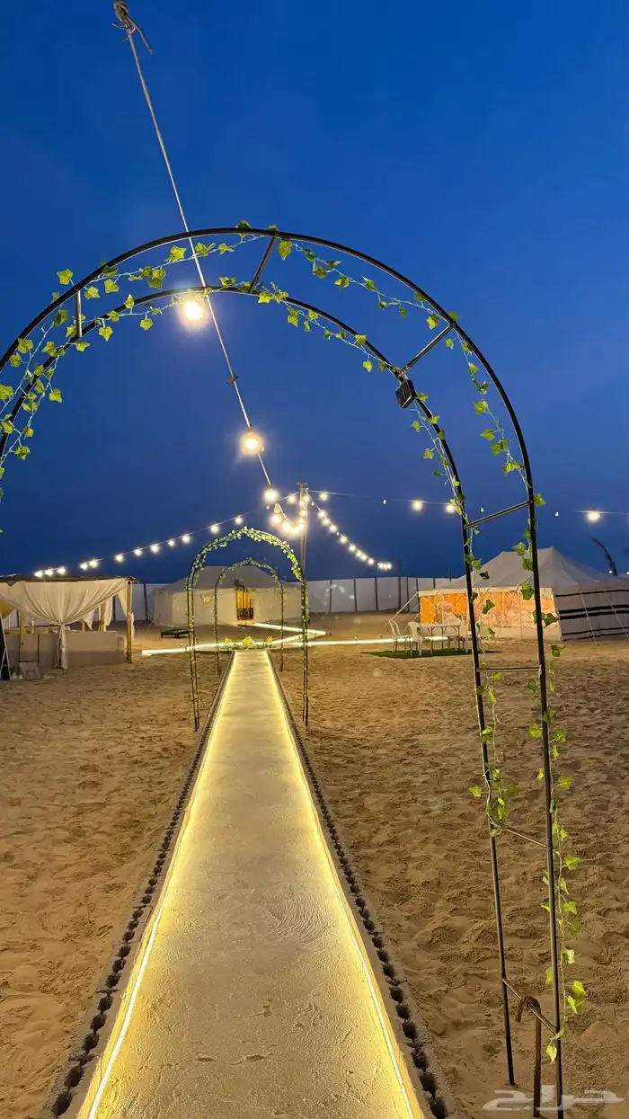 مخيم نور القمر في الوصله قسمين بسعر خاص بمناسبة الافتتاح 5