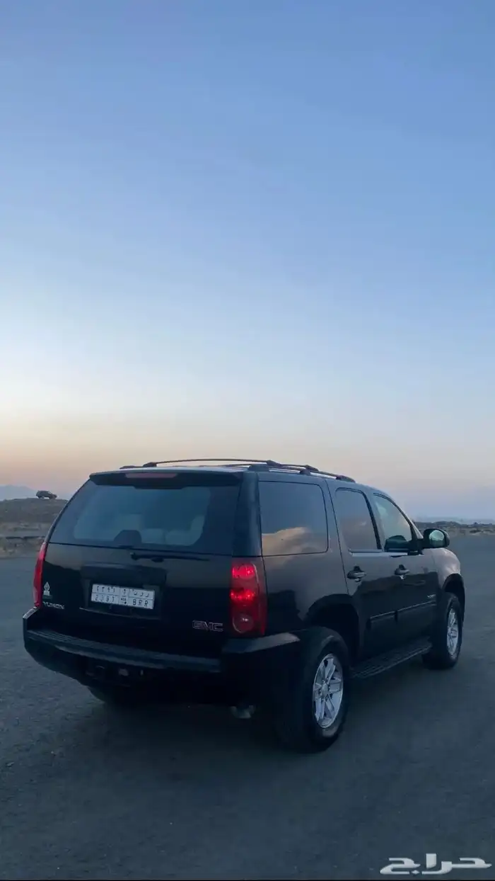 يوكن 2011 نص فل   نظيف جد ا 1