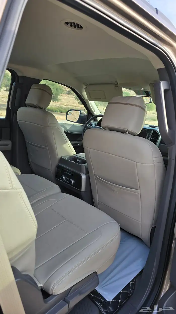 فورد اكسبيدشن 2019 3