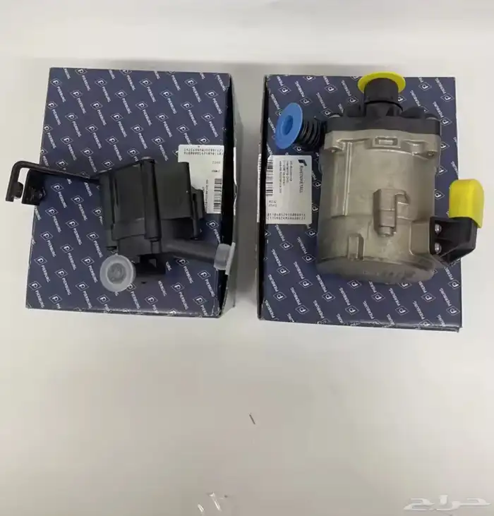 مضخة ماء BMW 750Li - جديدة أصلية من شركة بيربوق (Pierburg) 2