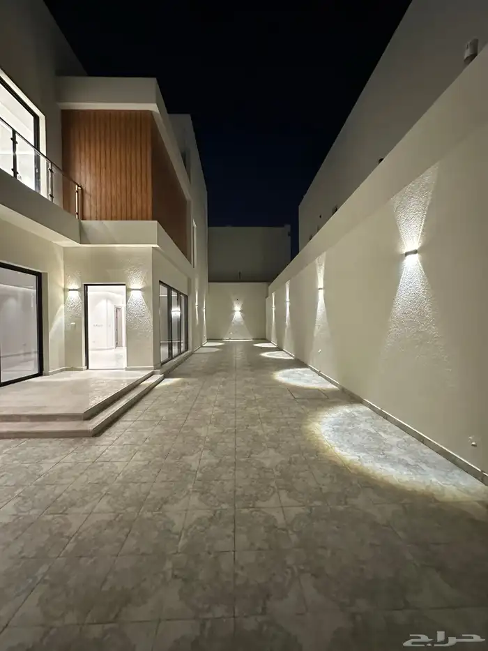 فيلا للإيجار حي الجنادرية المشرقية 3