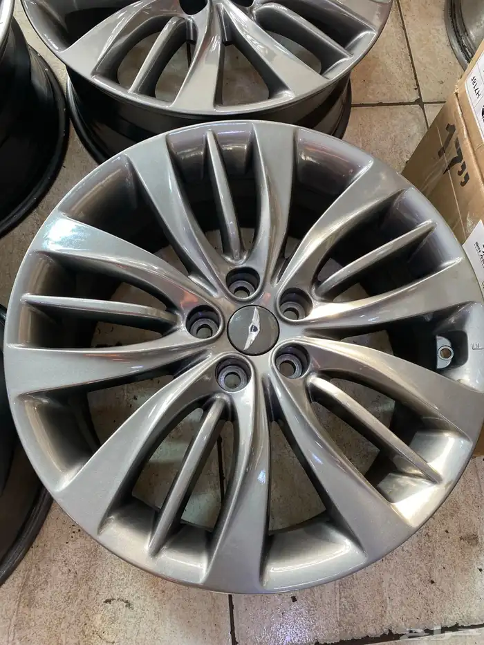 طقم جنوط جنسس مقاس 19 خلفي وأمامي اصلي وكاله 8