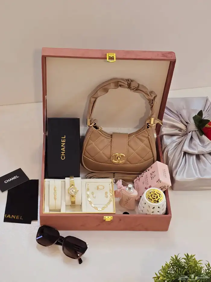 بوكس هدايا نسائي راقي شامل التوصيل والشحن 4