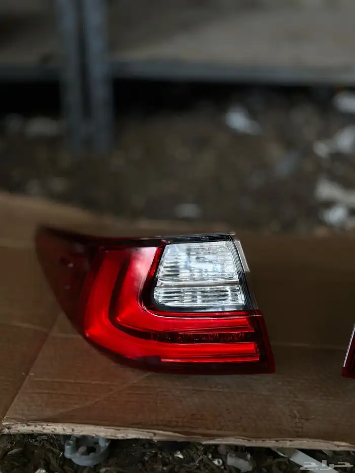 اسطبات لكزس ES من موديل 2016 الى 2018 2