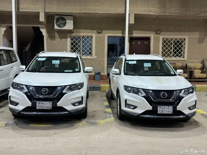 مجموعة نيسان اكس تريل 2022 مخزن عداد 30 الف و70 الف وكاله 0