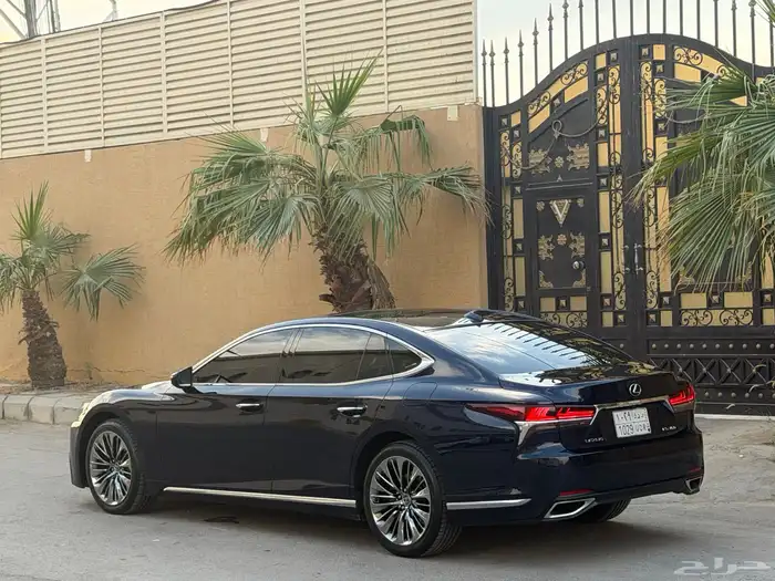 لكزس LS350 2018 بحالة الوكالة 5